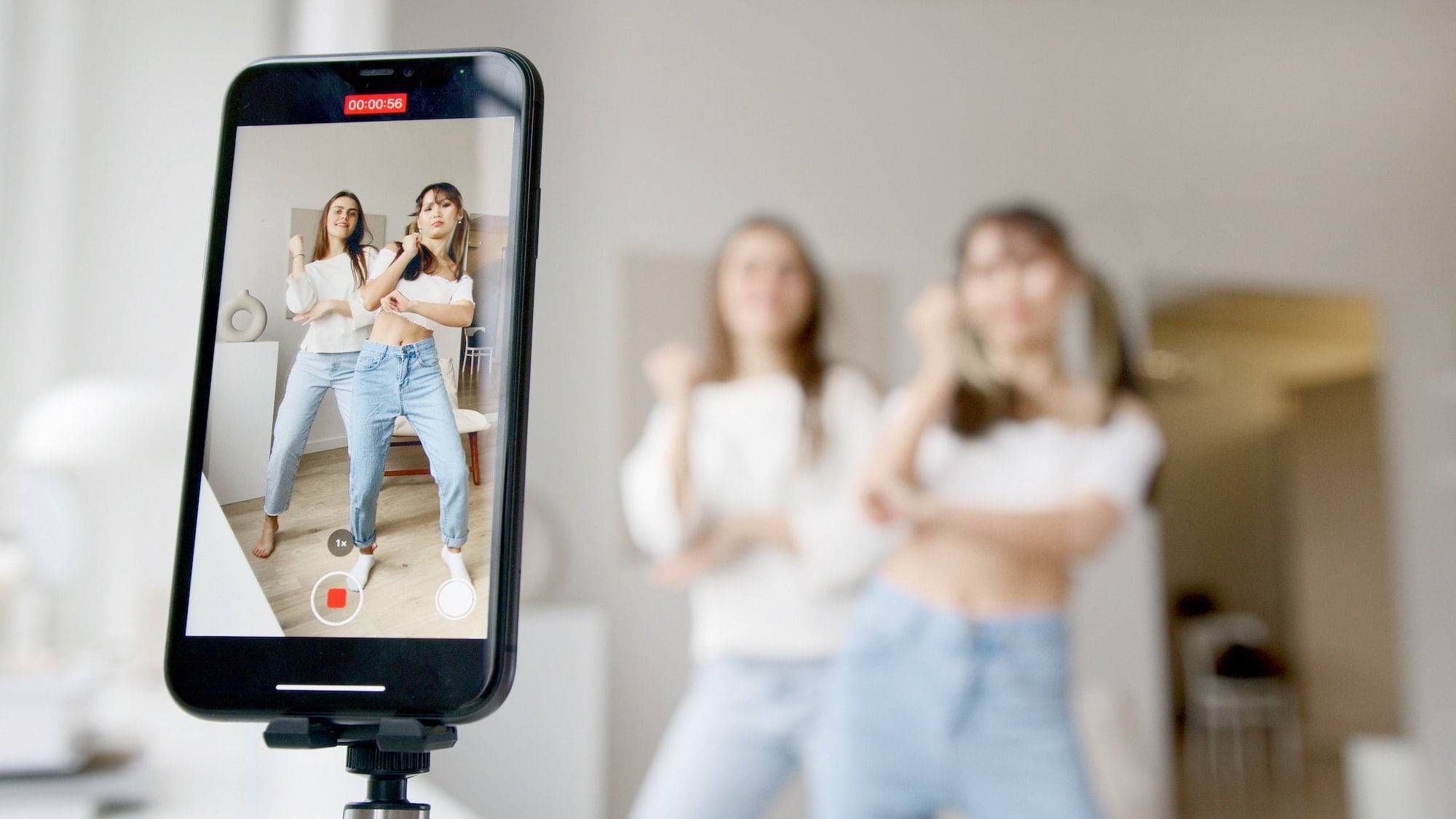 10 Terrific TikTok Influencer Marketing Examples And Ideas